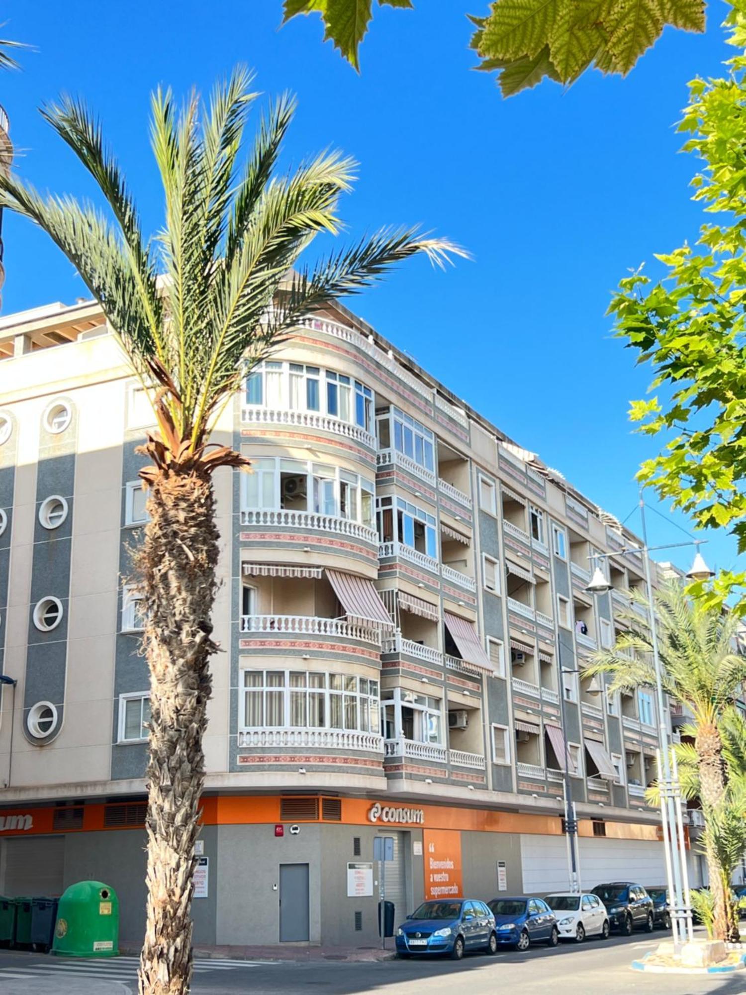 Renovated Cosy Studio 350 M Playa Del Cura, With Official Touristic License Torrevieja Exterior photo